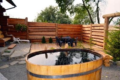 Сауна, лазня Баня на Белогорще, Львов відгуки, фото, адреса - laznya.ua Баня на Белогорще відгуки, лазня/сауна Львов Зализничный район ул. Гайовская, 22, фото, адреса з картою проїзду.