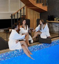 Сауна, лазня Баня на дровах «MUSCAT», Ивано-Франковск відгуки, фото, адреса - laznya.ua Баня на дровах «MUSCAT» відгуки, лазня/сауна Ивано-Франковск  район ул. Э. Коновальця, 260А, фото, адреса з картою проїзду.