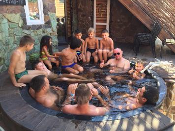 Таверна Жорж відгуки, лазня/сауна Харьков Новобаварский район Харьковская область, пос. Надточии (Песочин) ул.Боровая 5б/3, фото, адреса з картою проїзду.