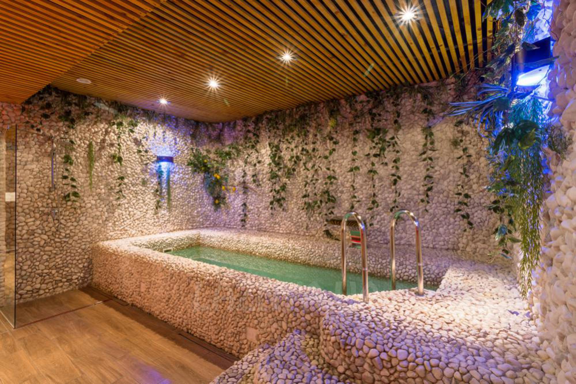 Сауна, лазня Банный комплекс отеля «Калифорния», Одесса відгуки, фото, адреса - laznya.ua Банный комплекс отеля «Калифорния» відгуки, лазня/сауна Одесса Приморский район ул. Еврейская, 27, фото, адреса з картою проїзду.